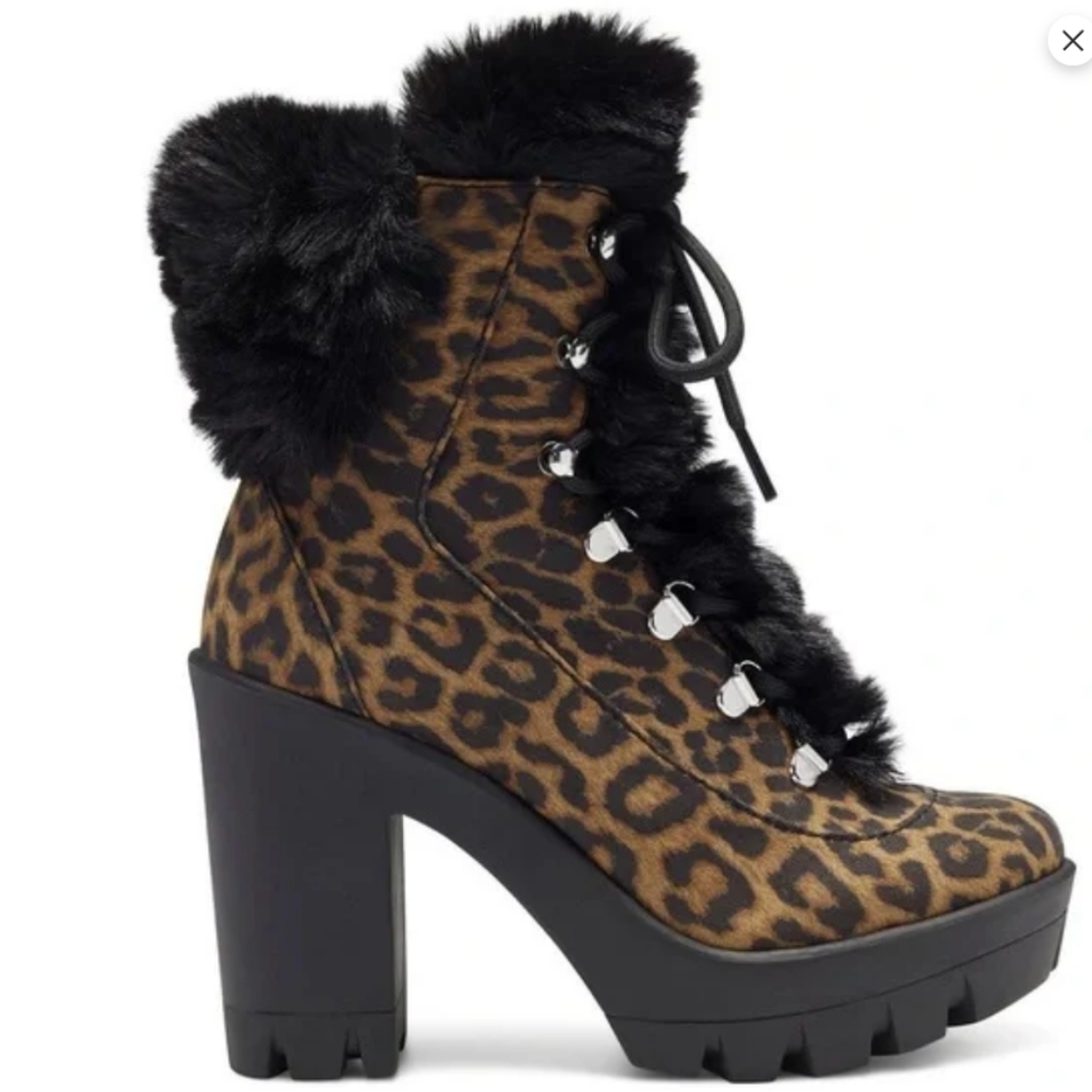 Jessica Simpson Mikah Boot 8.5